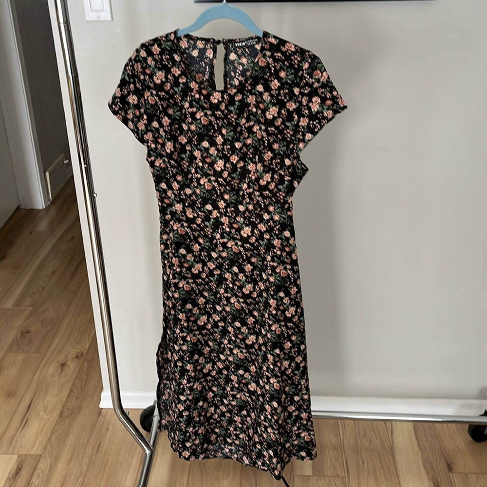 Floral dress with slit and back detail